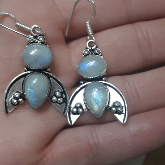 New Rainbow Moonstone Silver Earrings. - Picture 6 of 8